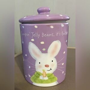 Hallmark Easter Bunny Ceramic
Canister Jar W/Lid Jelly Beans Carrot
Purple 5.5'